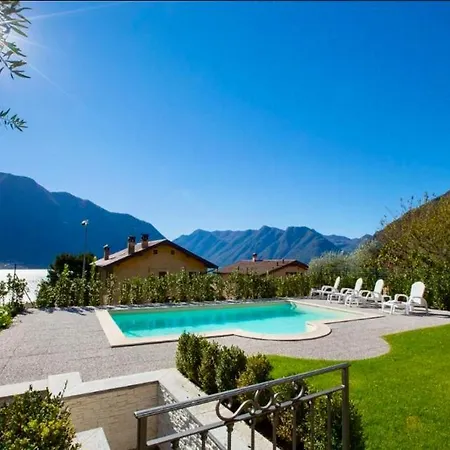 La Bella Holiday home *